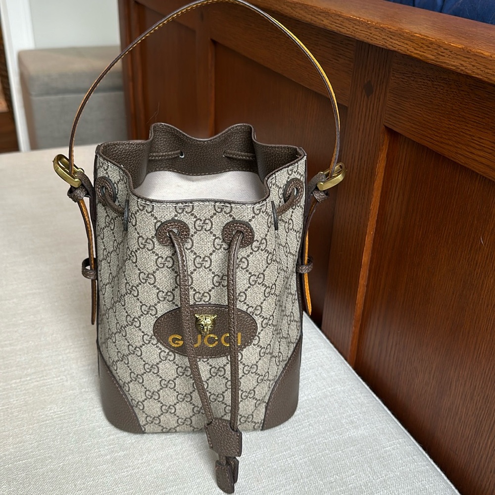 💯 Authentic Gucci Neo Vintage Backpack in EUC.